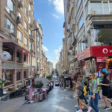 Appartement New Luxury And Quiet Apartmant Istambul