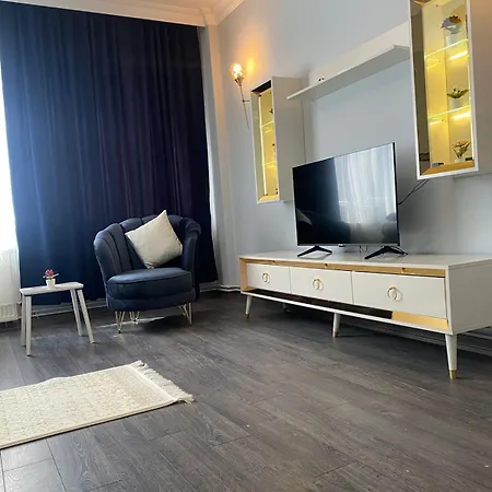 New Luxury And Quiet Apartmant Апартаменты